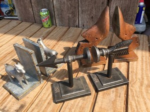 (3) Bookends