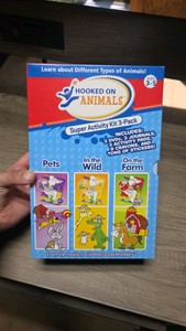 Hooked on Animals Super Activity Kit