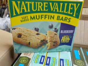 16 Boxes Nature Valley Blueberry Mu...