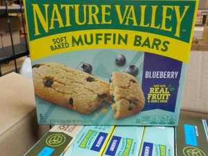 16 Boxes Nature Valley Blueberry Mu...