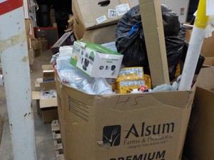 Pallet of New Overstock, Unclaimed ...