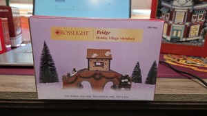 Rosslight Village Miniature Bridge