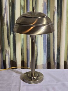 Vintage Brass-Tone Tiered Mushroom Shade Table Lamp