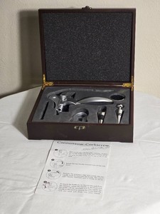 Connoisseur Lever Corkscrew Gift Set with Accessories