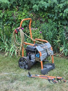 RIDGID RD80701 3000 PSI Gas Pressure Washer with Hose and Wand