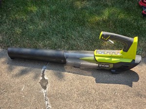 Ryobi ONE 18V Cordless Leaf Blower