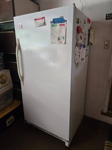 Kenmore Upright Refrigerator Model 253.60722004
