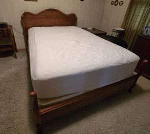 Traditional Wood Bed Frame with Mattress and Box Spring