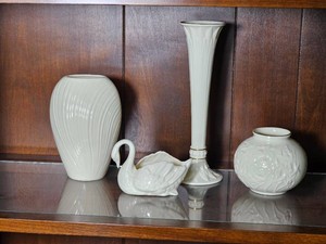 Lenox Curios Bud Vases & Swan