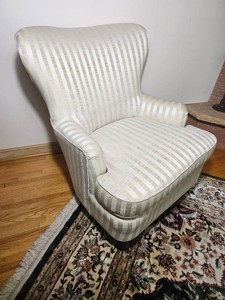 Vintage Linen Tone Stripped Wingback