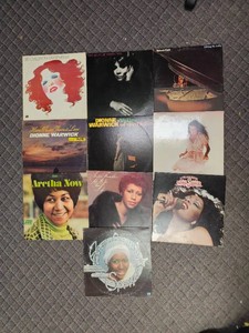Female Solo & Pop Artists Vinyl Group
