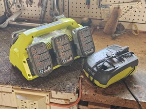 Ryobi One Battery Station