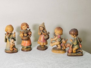 Anri Jaun Ferrandiz Figures Group