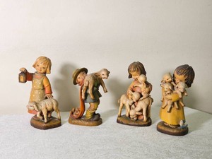 Anri Jaun Ferrandiz Figures Group