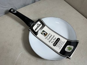 New 9.5 inch Ceramic Coated Aluminum Frying Pan