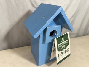 New Eco Cycle Bird House Bluebird Bungalow
