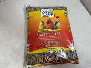 New 5 lb Bag of Wild Delight Bird Seed
