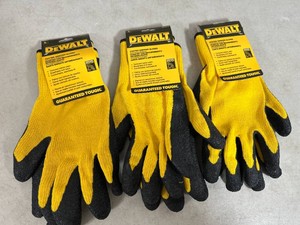 3 New Pairs of Dewalt Coated Gripper Work Gloves