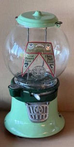 Vintage Candy Vending Machine Columbus Vending Company Glass Globe