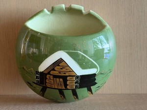 Vintage Catch-All Dish Sascha Brastoff Alaska Series Log Cabin on Stilts