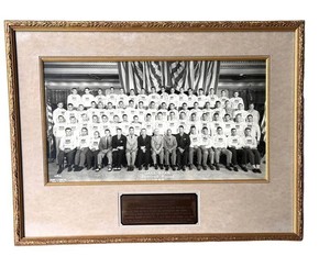 Framed 1943 Washington Redskins Signed Photo
