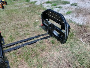 skid stee Side shift fork