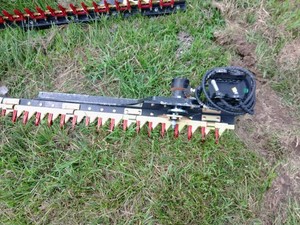 Hedge Trimmer Excavator Attachment