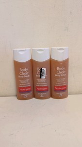 NEW NEUTROGENA BODY CLEAR BODY SCRUB 3 CT.