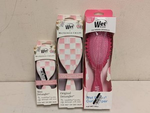 (4) NEW WET BRUSH ASSORTED PRODUCTS