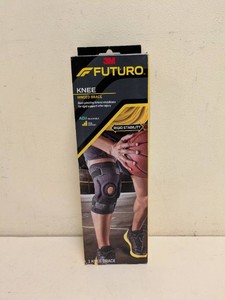 NEW 3M FUTURO KNEE HINGED BRACE