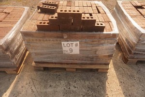 450 - Brown Classic Construction Bricks