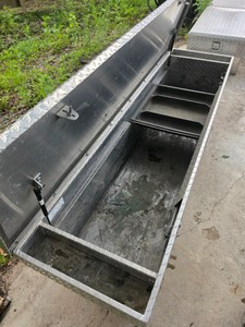 DIAMOND PLATED TRAILFX SINGLE LID CROSSOVER BOX  TRUCK BED TOOL BOX