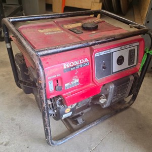 HONDA EB2500 COMMERCIAL GENERATOR