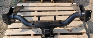 BLACK HITCH FRAME