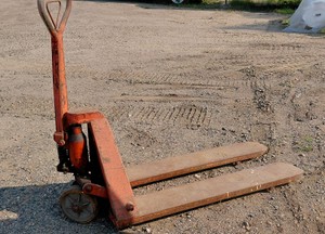 ORANGE PALLET JACK
