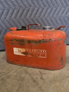 VINTAGE JOHNSON FUEL TANK
