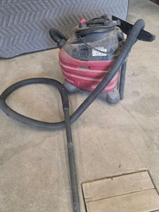 10 GALLON SHOP VAC