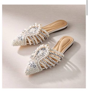 Size 10 Azalea Wang Adaline Pearl Mule