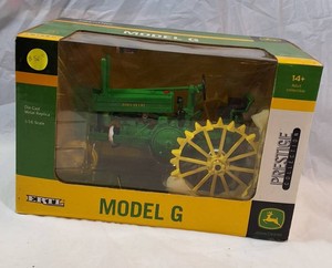 Ertl John Deere Model G Prestige Collection 116 Scale Die-Cast Tractor w Steel Wheels