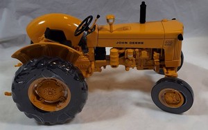 ERTL 116 John Deere 435 Diesel Two-Cylinder Club Limited Edition Die-Cast Tractor w Box #163840TP