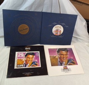 1993 USPS Elvis Presley Legends of American Music Commemorative Stamp Collection Album