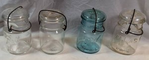 Lot of 4 Antique Glass Canning Jars w Glass Lids & Wire Bails  Ball Ideal & Atlas E-Z Seal