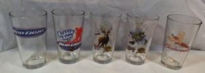 Set of 5 Beer Advertising Pint Glasses  Bud Light, Coors Light Cabelas & Budweiser