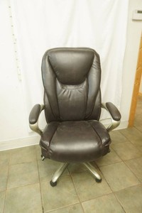 Serta Adjustable Office Chair