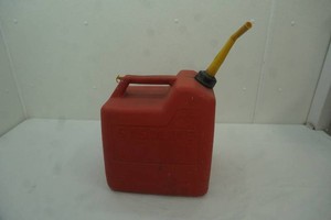 Chilton 6 Gallon Gas Can