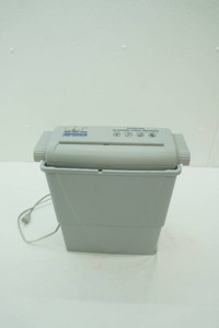 Brinks Home Security Paper Shredder