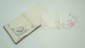 flour sack tablecloth and table runner