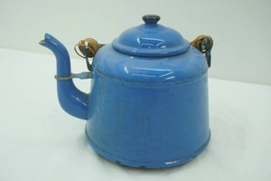 vintage blue enamel tea kettle (gooseneck)