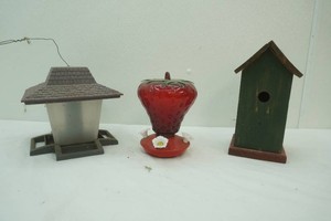 bird feeders