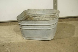 galvanized wash tub
